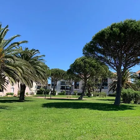 Appartement T2 Neuf + Bateau / Piscine Super Infrastructures