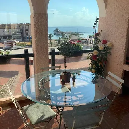 T2 Neuf + Bateau / Piscine Super Infrastructures Appartement *